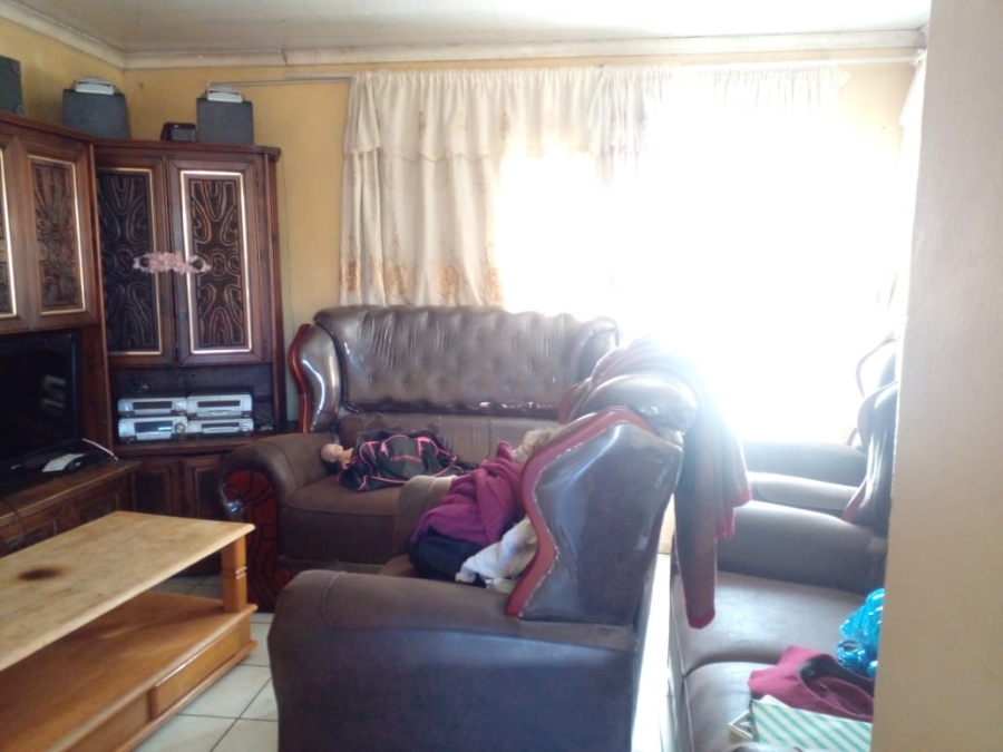 1 Bedroom Property for Sale in Tweespruit Free State